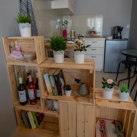 Apartment To Mikro Boutique Lefkada City